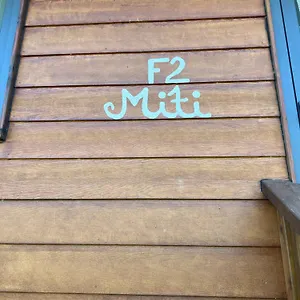 Huahine F2 #miti Chalet